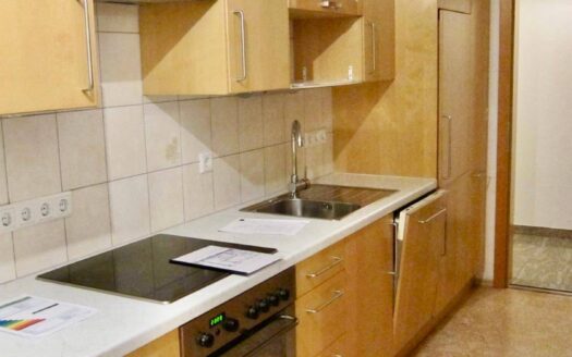 Helle 3-Zimmer-Wohnung in Vomp / Fiecht zu vermieten