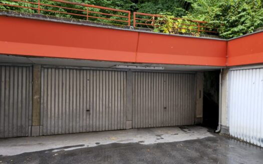 Garagenplatz Höttinger Au