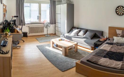 Helles WG-Zimmer in Studentenheim