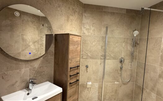 ERSTBEZUG | Wohnung mit ca.36 m² Terrasse & großem Westgarten | 8 Min. zur Uni