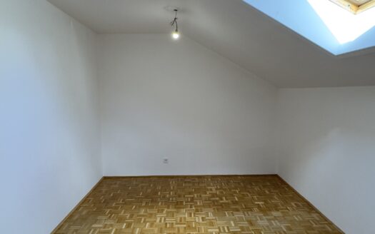 Schöne, helle 55 m² Wohnung inkl. Autostellplatz zu vermieten – Perfekt für Singles oder Paare/2er Whg!